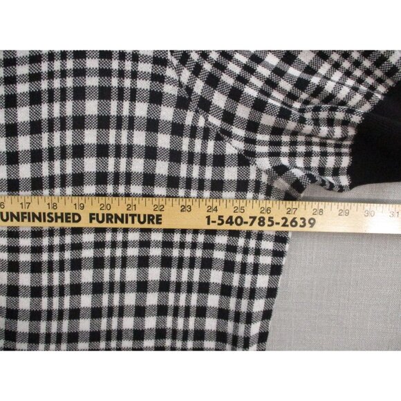Woman Within Black & White Plaid Open Front Cardigan Size 26/28 2X - Picture 3 of 6